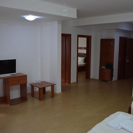 Arabella Hotel Κίτσεβο Εξωτερικό φωτογραφία